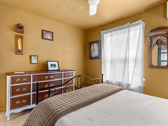4th image of 708 W Elizabeth St