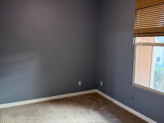 3rd image of 2612 Escala Cir