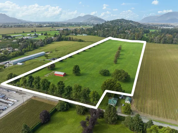 10125 Reeves Rd, Chilliwack, BC V2P 6H4