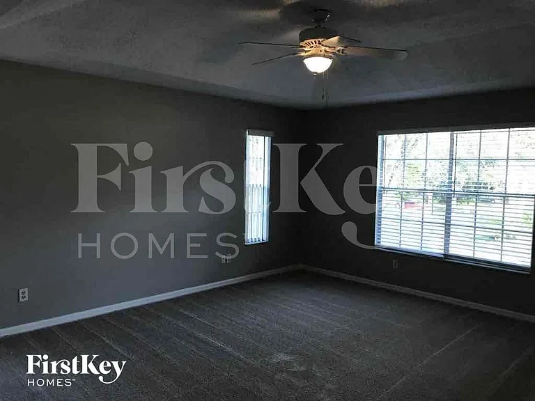308 Forrest Crest Ct — Photo 14