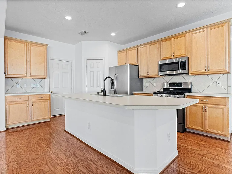 39 E Burberry Cir — Photo 11