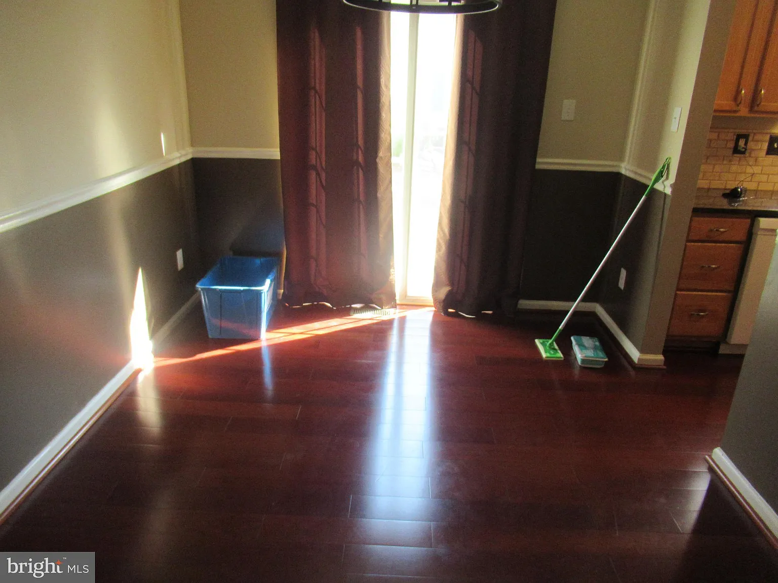2 bed, 1.5 bath, 1260 sqft, $2,199 — Photo 4