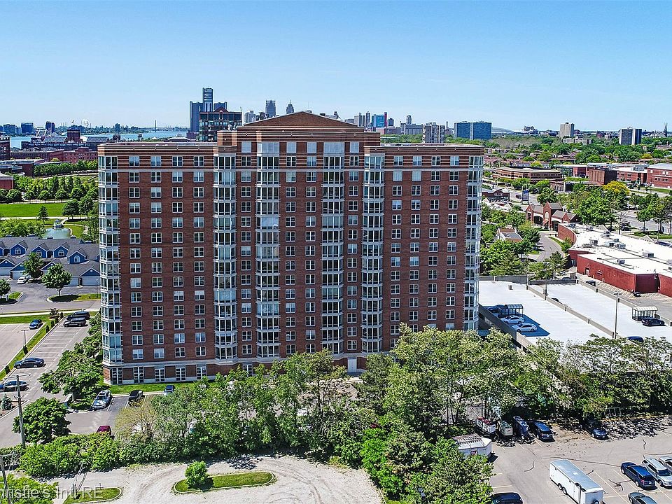 1st image of 250 E Harbortown Dr APT 901