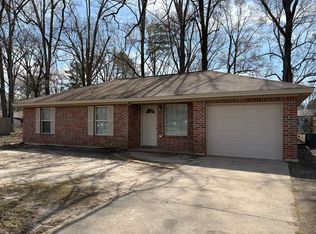20 Biscayne Dr, Pine Bluff, AR 71603