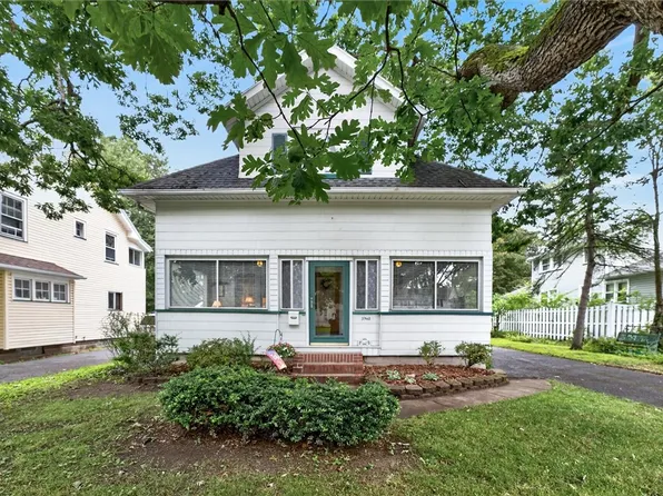 3948 Culver Rd, Rochester, NY 14622