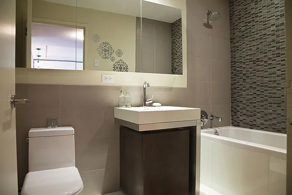 Sold by aptsandlofts.com | media 30