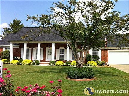 Spacious Brick on Canterbury Drive