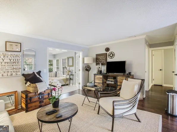 103 De Arc Pl NW, Atlanta, GA 30327