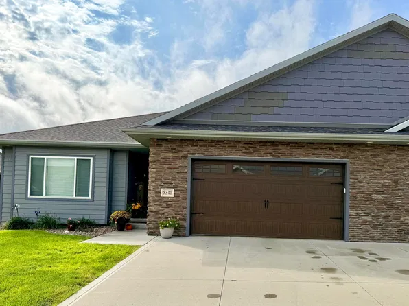 5340 Overlook Ln, Sioux City, IA 51106