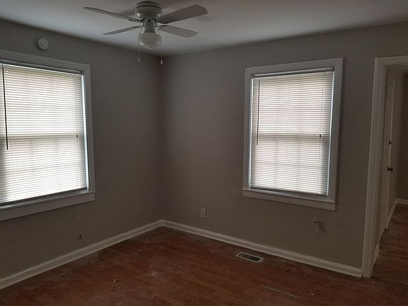 4th image of 803 N 6th St