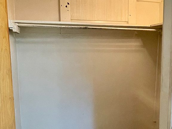 5th image of 23 Christie St APT 2