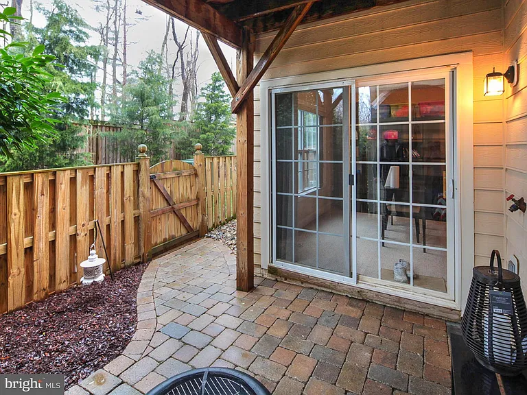 2958 Thompson Park Ln — Photo 37