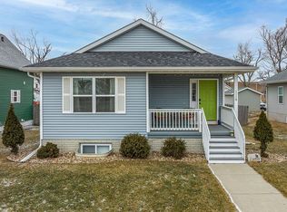1116 K St SW, Cedar Rapids, IA 52404