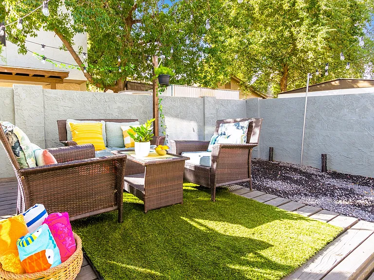 3025 E Hampton Cir — Photo 21