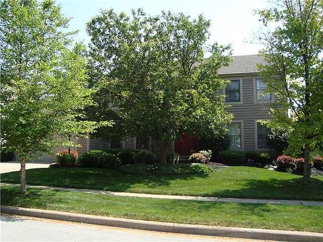 1st image of 4764 Riverwood Dr