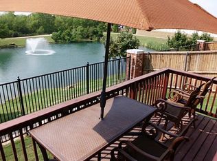 212 Bristol Ave, Euless, TX 76040