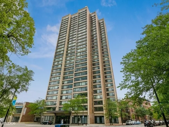 1850 N Clark St, Chicago, IL