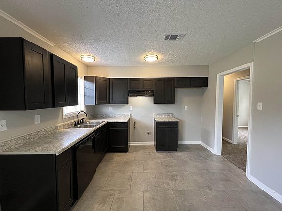 2nd image of 3801 Marsonne St
