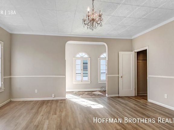 4th image of 1735 N Cherokee Ave #30