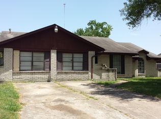 2222 Bunzel St, Houston, TX 77088