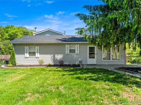 9120 S Becks Mill Road, Fredericksburg, IN 47120