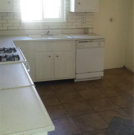 5th image of 5713 Salem Dr