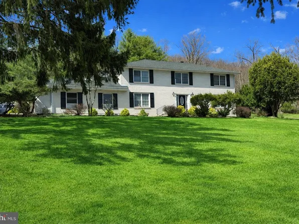 12511 Henry Dr SW, Lavale, MD 21502