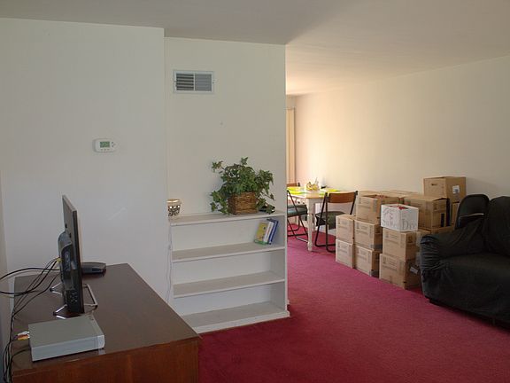 5th image of 3644 Western Ave