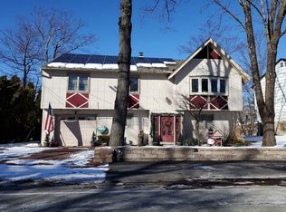 312 Dupont Ave, Hopatcong, NJ 07843