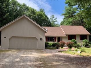 386 Davis Hill Rd, Chatham, NH 03813