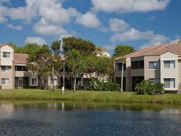 The Waves Apartments — Photo 11