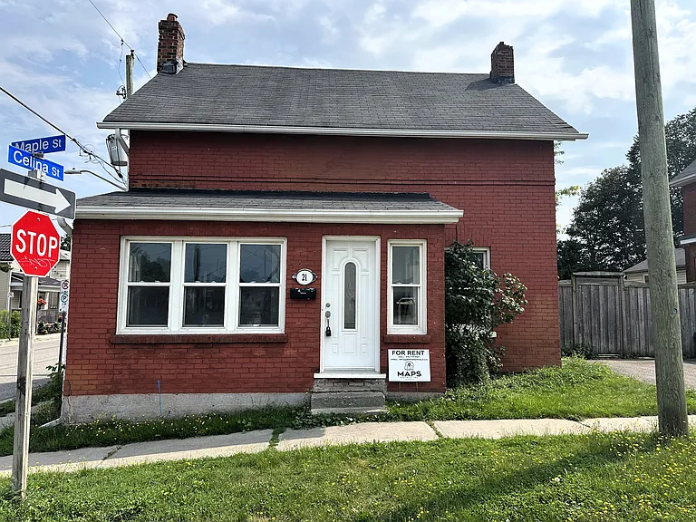 21 Maple St #1 — Photo 3