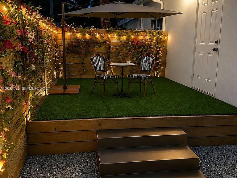 5519 NW 4th Ave — Photo 13