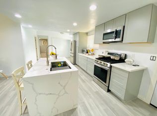 66 Maple Dr, Sacramento, CA