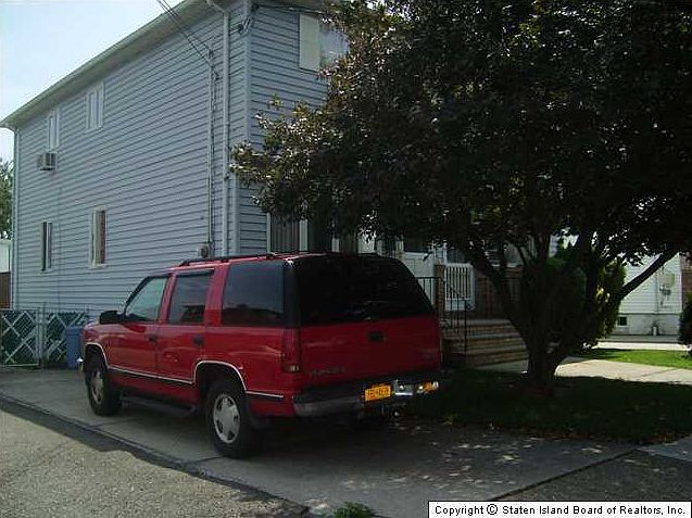 1st image of 116 Titus Ave