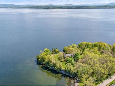 138 East Shore North, Grand Isle, VT, 05458