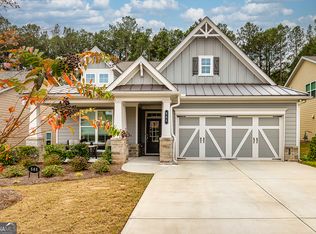 565 Timberbrook Dr, Sharpsburg, GA 30277