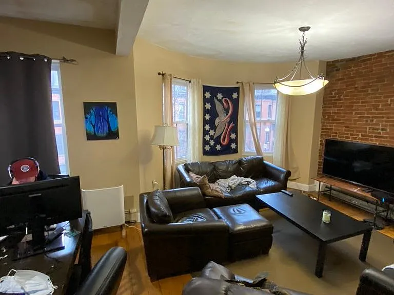 101 E Brookline St #3 — Photo 7