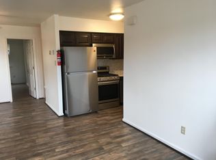 29 Aston Ct, Aston, PA 19014