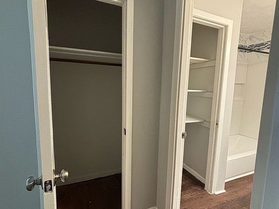 5th image of 1507 Coley Dr #2