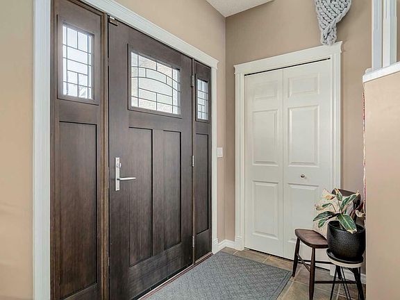 4th image of 6 Crystal Shores Lndg
