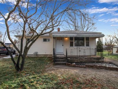 5779 West St, Sanborn, NY, 14132