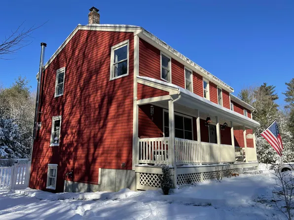 86 Fogg Road, Buxton, ME 04093