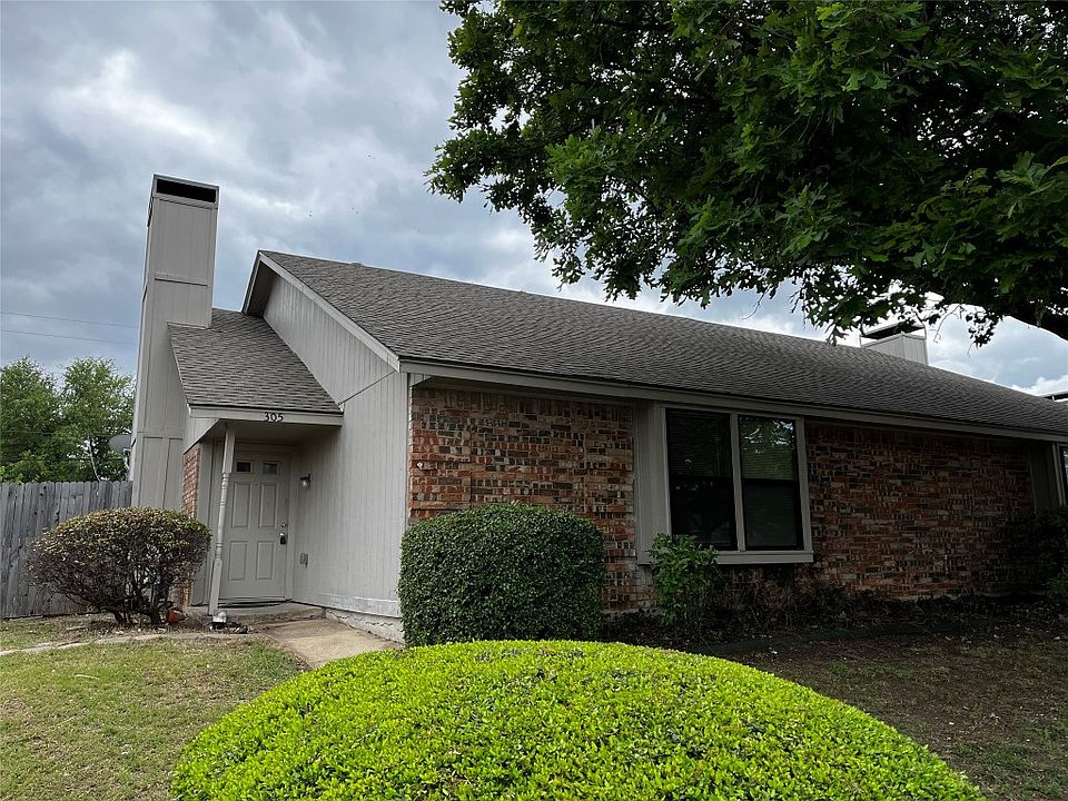 1st image of 305-307 Bryant Ln