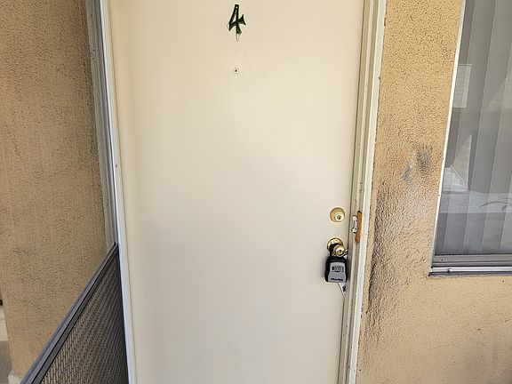 2nd image of 3115 S Canfield Ave APT 4
