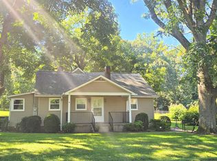 2323 Spicewood Dr, Winston Salem, NC 27106