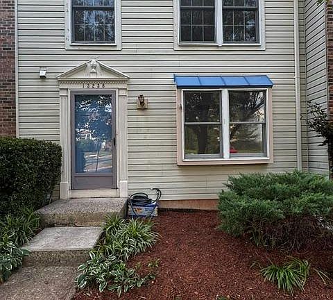 4th image of 13238 Custom House Ct