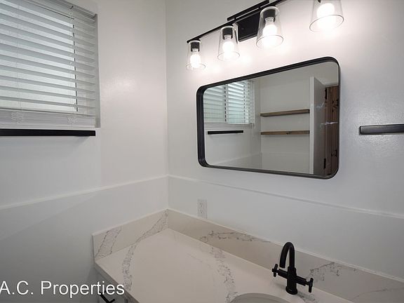 5th image of 5117 Laurel Canyon Blvd #16884115