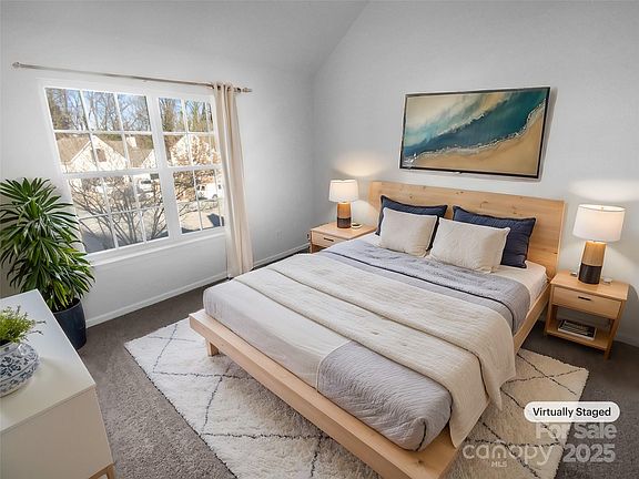 4th image of 4219 Robinwood Dr