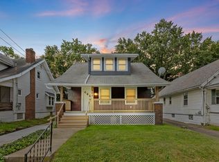 962 Hunt St, Akron, OH